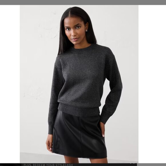 NWT Banana Republic Cozy Shimmer Pullover Sweater Size M - Picture 1 of 1